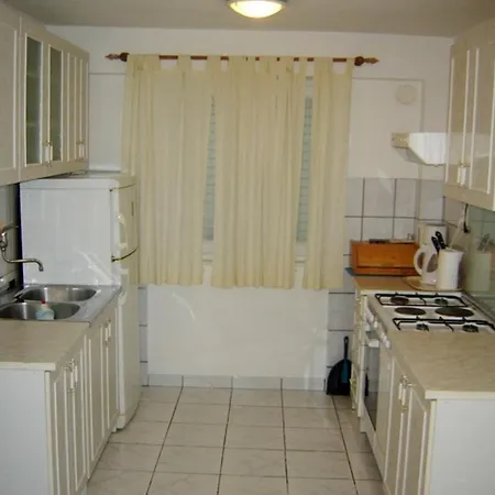 Janje Apartament Primošten