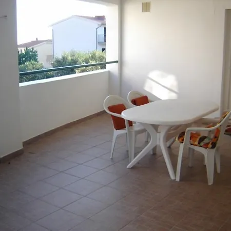 Apartament Janje *